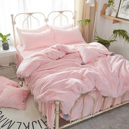 Bedding Sets Pink White Gray Red Princess Style Fleece Fabric Winter Thick Set Duvet Cover Bed Sheet Skirt Pillowcases 3/4pcs