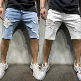 Shorts maschile maschile perforato pantaloncini di jeans strappato jeans europeo e americano di grandi dimensioni White Streetwear Short Short Pants Q240529