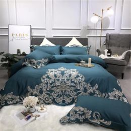 Bedding Sets Blue Pink Luxury Silvery Embroidery 60S Egyptian Cotton Court Set Duvet Cover Bed Sheet Linen Pillowcases 4pcs