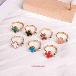 Designer Seiko Top Luxury Counter Jewellery Ring Vancllf Cross Border Hot Selling Titanium Steel Clover Live Ring Simple and Versatile Instagram Stainless Female