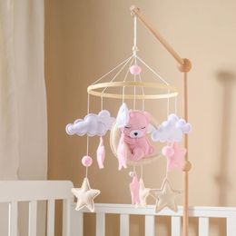 Crib Mobile Baby Wooden Bed Bell Baby Rattles Soft Felt Cartoon Bear Toys Hanger Crib Mobile Bed Bell Wood Toy Bracket Kid Gifts 240529