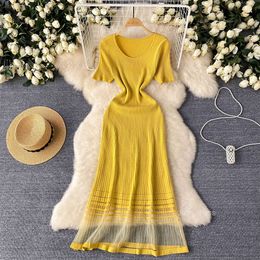 Wind light luxury high-end knitted dress for womens summer mesh splicing design niche socialite temperament long skirt