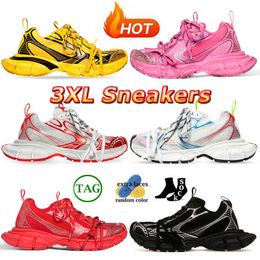 Designers 3XL Women Men vintage casual shoes Paris Running Trainers black white pink Yellow red White Burgundy Deconstruction sneakers