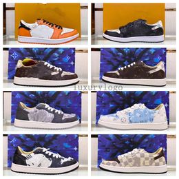 Designer Trainer Sneaker Virgil low Casual Shoes Calfskin Leather Abloh Black White Green Red Blue Leather Overlays Platform outdoor Walking Low Sneakers 5.8 01
