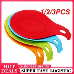 Table Mats 1/2/3PCS Tablespoon Non Stick Thickening Chopsticks And Spoon Rest Cutlery Rack Cooking Accessories Storage Device