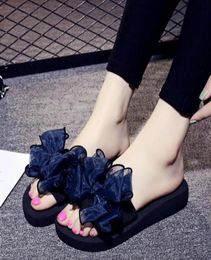 Летние тапочки Женщины шлепанцы мод с твердым цветом бабочка сандалии на открытая платформа обувь пляжная обувь для женщин6918148