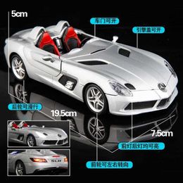 Diecast Model Cars 1 24 Mercedes-Benz SLR Stirling Moss Alloy Model Car Toy Diecasts Metal Casting Sound and Light Car Toys For Children Vehicle