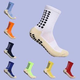 Men's Socks 3/5 Pairs High Quality Anti-slip Soccer Socks For Women Men 2024 Fashion Outdoor Sport Grip Football High Tube Socks Y240528