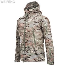 Shark Skin Soft Shell Autumn Winter Thickened Men Jacket Hiking Tactical Training Breathable Windproof Tracksuits Coat Thermal