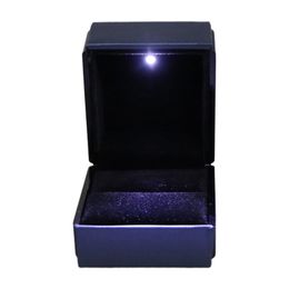 LED Lighted Rings Box Jewellery Display Proposal Wedding Engagement Ring Gifts Box