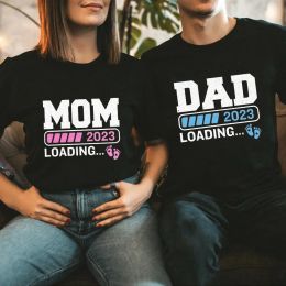 MOM DAD Loading Print Couple T Shirt Lovely Baby Footprints Graphic T Shirts Unisex Baby Coming Top Tees Summer Round Neck Shirt