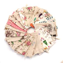 100pcs lot Multi Designs Cotton Bags 10x14cm Linen Drawstring Gift Bag Muslin Cosmetics Gifts Jewellery Packaging Bags & Pouches 328U