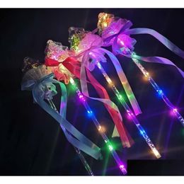 Party Favor Flashing Blinky Light Up Star Princess Led Wand Super Clear Christmas Tree Shape Flash Magic Glow Stick Rave Dress-Up Dr Dhmmy