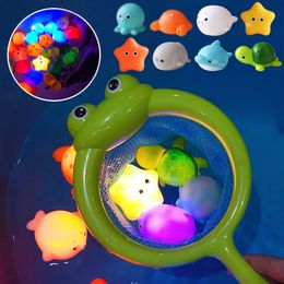 Cute Animals Bath Toy Swimming Water LED Light Up Toys Soft Rubber Float Induction Luminous Frogs for Kids Play Funny Gifts L2405