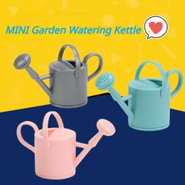 MINI Garden Watering Kettle Sprinkling Bath Tub Plastic Rubber Floating Toddler Toys Infant Educational Cute Gifts L2405