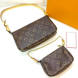 Womens POCHETTE ACCESSOIRES chain Even toiletry Designer bag mens leather crossbody lady Purse cosmetic sling Shoulder bag fashion Clutch Luxury handbag tote bags