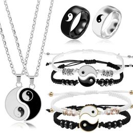 Collane a ciondolo a ciondolo da 2/4 pezzi Tai Chi Yin Yang Couple Set con catene intrecciate regolabili per le collane di coppia abbinate S24530