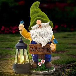 1pc Garden Decoration Gnome Dwarf Statue-resin Craft Ornament Carrying Solar Power LED Light Door Welcome Sign Dwarf Statues 240529