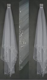New luxury Wedding Veils Short Wedding Bridal Veil 2 Layer Handmade Crystal Beaded Elbow Length Bridal Accessories Veil White Ivor9245696