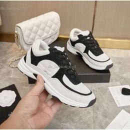 Chanells Shoe Designer Sneaker Run Star Out Office Sneakers Chanells Sneaker Womens Casual Running Channel Mens Designer Womens Dress Shoes Sports Shoe 9Dc