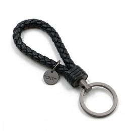 Keychains Leather Car Key Chain Men's High Quality Pendant Cowhide Hand Woven Women's Creative Gift Decorative LanyardKeychains 236G