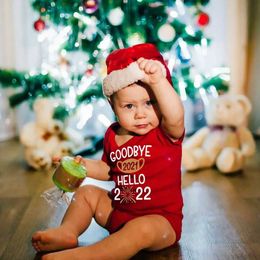 Rompers Goodbye 2021 Hello 2022 Newborn Baby Rompers Infant Boy Girls Crawling Jumpsuit Cotton Short Sleeve Clothing New Year Party Gift Y24053074LT