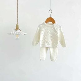 Clothing Sets 2Pcs Spring Baby Girl Knit Sweater + Pants for Girls Newborn Clothes set H240530 WLF0
