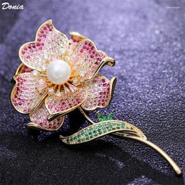 Brooches Donia Jewelry High-end Luxury Inlaid Zircon Bouquet Brooch Shell Pearl Corsage Female Elegant Cardigan Pin Accessories