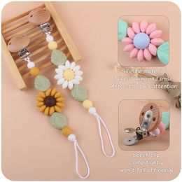 Wooden Flower Pacifier Clip Chain Silicone Pacifiers Leashes Dummy Holder Nipple Clip Soother Baby Teething Toy Chew Gift
