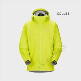 Mens Jackets Coats Designer ARC Hoodie Jakets Charge Coat Beta Jaet Gore-tex Sprint Racing Green m W WN RM88