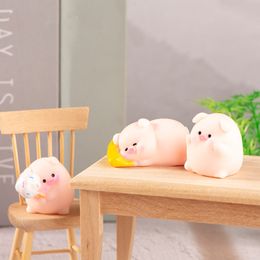 Sculptures & Figurines Miniatures Cute Pink Pig Micro Landscape Ornaments For Home Decorations Room Decor Desk Accessories