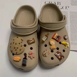 New Fashion Cartoon Shoe Charms Designer Cookie Shoes Charms Creative Clogs Accessories Decoration for Boy Gift 240530