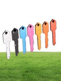 10 Colours Mini Folding Knife Keychain Outdoor Gadgets Key Shape Pocket Fruit Knifes Multifunctional Tool Key chain Sabre Swiss Sel2933449