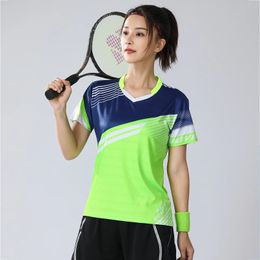 Women Team Sport T-shirts Badminton Training Short Sleeve Quick Dry Letter Print Training Volleyball Tennis Shirts Custom 240527