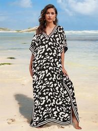 EDOLYNSA Plus Size Boho Black White Leopard Print Kaftan Beach Cover Ups For Women 2024 Summer Loose Caftan House Dress Q1609 240530