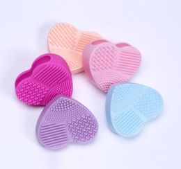 Colorful Heart Shape Clean Make up Brushes Wash Brush Silica Glove Scrubber Board Cosmetic Cleaning Tools for makeup brushes8547924