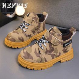 Boots Teenage boys autumn/winter camouflage boots childrens shoes warm plush short boots medium size wear-resistant Martin boots WX5.29