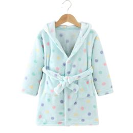 Baby Robe Hoodies Girl Boys Sleepwear Winter Bath Towels Kids Soft Bathrobe Pamas Children's Clothing Warm Homewear L2405