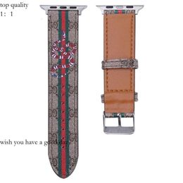 Phone Case With Strap Suitable For Applewatches8/7/6/5 Wrist Strap With High Aesthetic Value 38/41/42/44/45/49 Light Luxury Trendy Style Eed