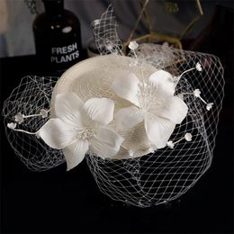 French Forest Vintage Fairy Hand made Flower Veil Top Hat Bridal Headwear Wedding Dress Pography Accessories 240521