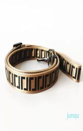 Luxury Dog Collars Leashes Set Designer Dog Leash Seat Belts Pet Collar and Pets Chain for Small Medium Large Dogs Cat Chihuahua P8180557