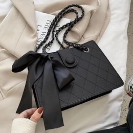 Shoulder Bags Diamond Pattern Women Bag Chain Design Ladies Handbags Bow Scarf Lady Axillary Fashion Female Crossbody Black