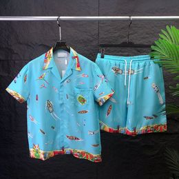 Herrespår shorts streetwear 2 bit set mens mode set tryck hög version andningsbara kläder avslappnad sommardräkt giu