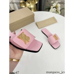 2024 Designer Sandal Beach Slide Woman Slipper Crocodile Skin Leather Flip Flops Sexy Ladies Orange Scuffs Shoes Original Box Dust Bag Pretty 273