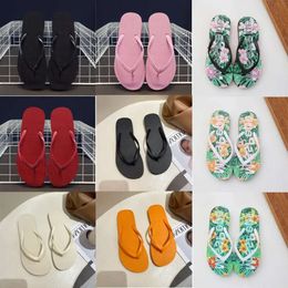 Outdoor Designer Platform Slippers Sandals Fashion Classic Pinched Beach Alphabet Print Flip Flops Summer Flat Casual S 1bf