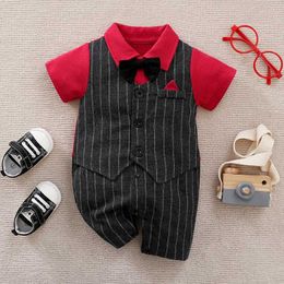 Rompers Gentlemans vest Striped Fashion Jumpsuit Summer newborn Baby black Short Sleeved Handsome Bow Tie 0-12 Months kids jumpsuit Y240530CTHA