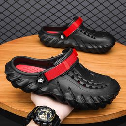 2024 New Factory Cheap EVA Men's Clogs Shoes Lightweight Wholesale Plastic Clog Beach Working Sandals With Men Clogs&Mules