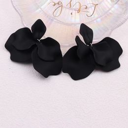 20pcs/lot Bohemian style flower petals tassel acrylic stud earrings pleated earrings fashion earrings ear jewelry