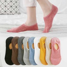 Socks Hosiery 5 pairs of womens cotton anti slip silicone invisible socks slider solid Colour womens soft ankle boat socks set for 35-39 euros perovskite d240530