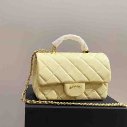 19CM Woven Handle Women Cf Crossbody Designer Bag Leather Matelasse Chain Shoulder Bag Gold Hardware Luxury Vanity Case Handbag Street Casual Bag Trend Card Holder